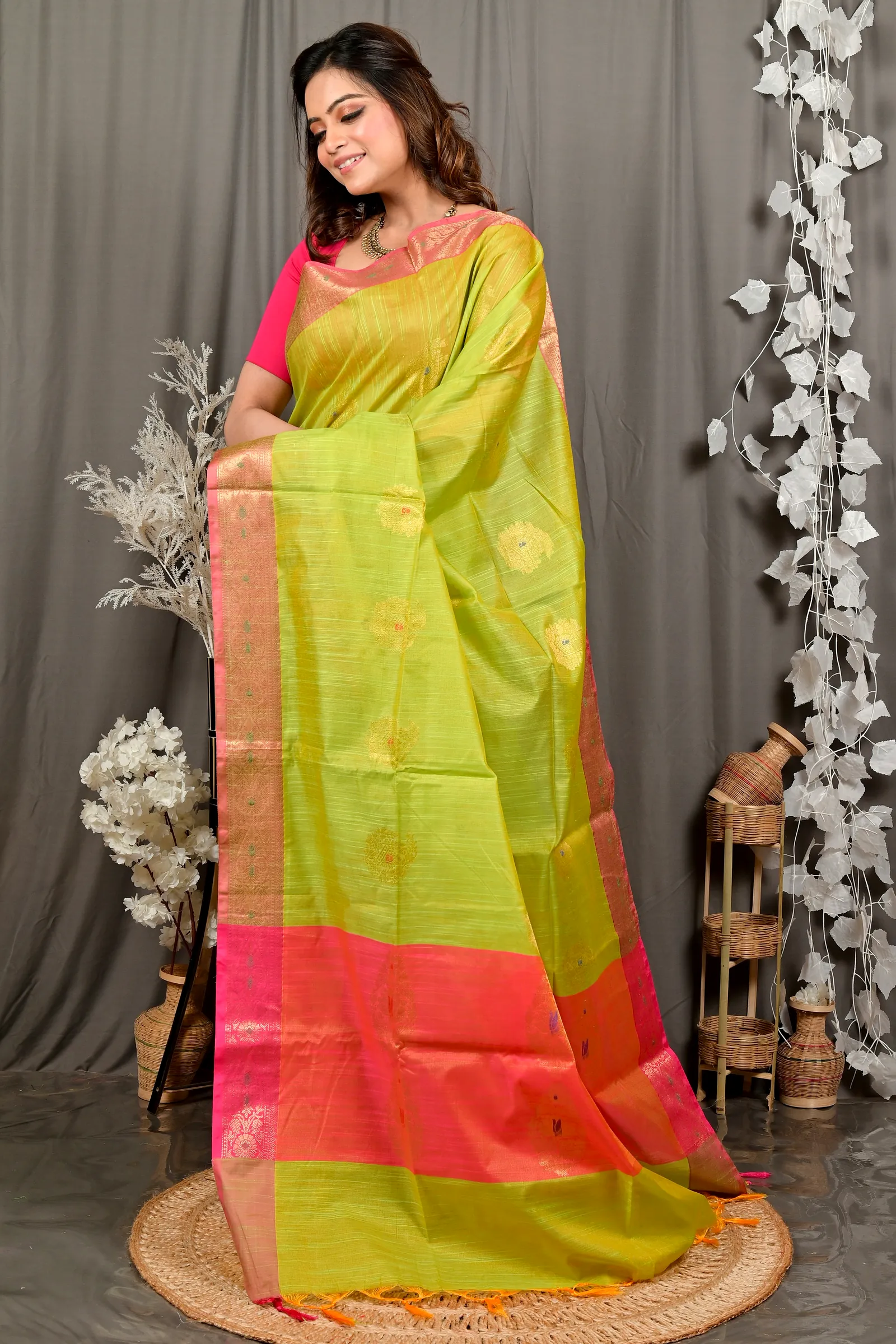 Pesta Green Pink Cotton Blend Daymin Hand Loom Saree (1899)