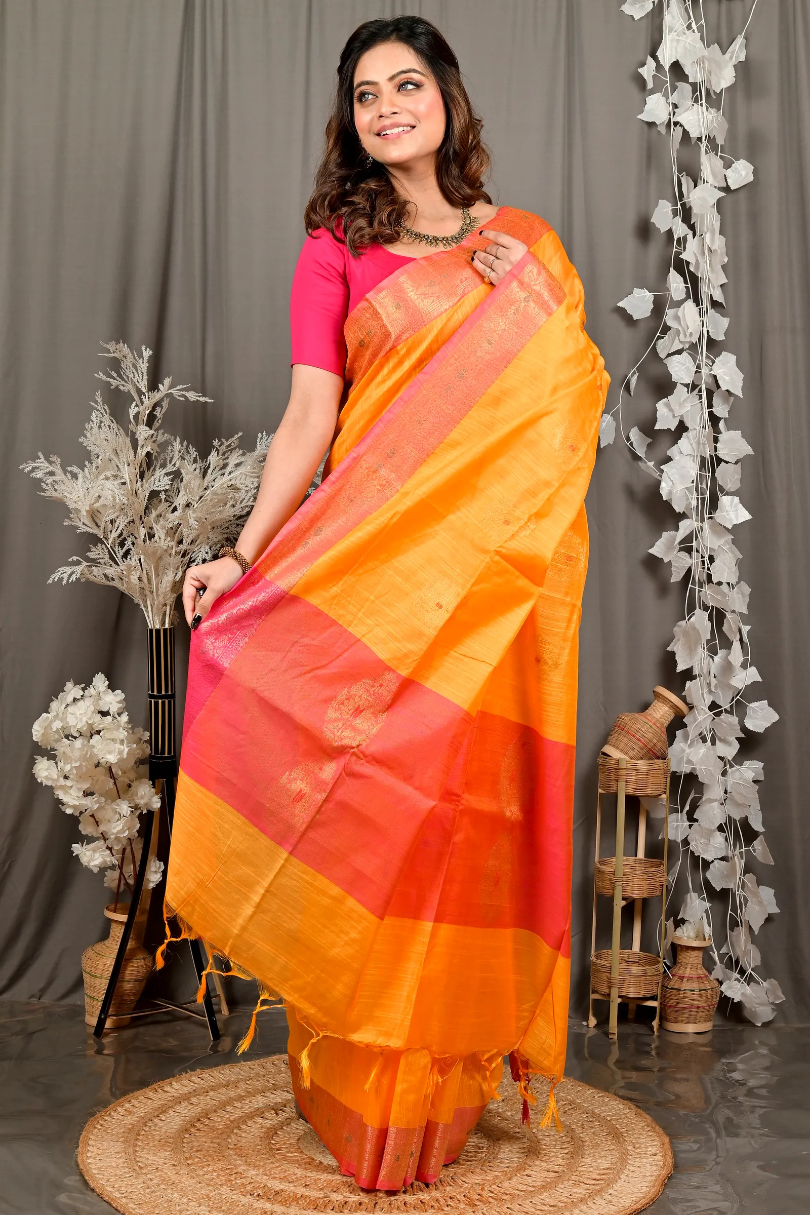 Yellow Pink Cotton Blend Daymin Hand Loom Saree (1901)