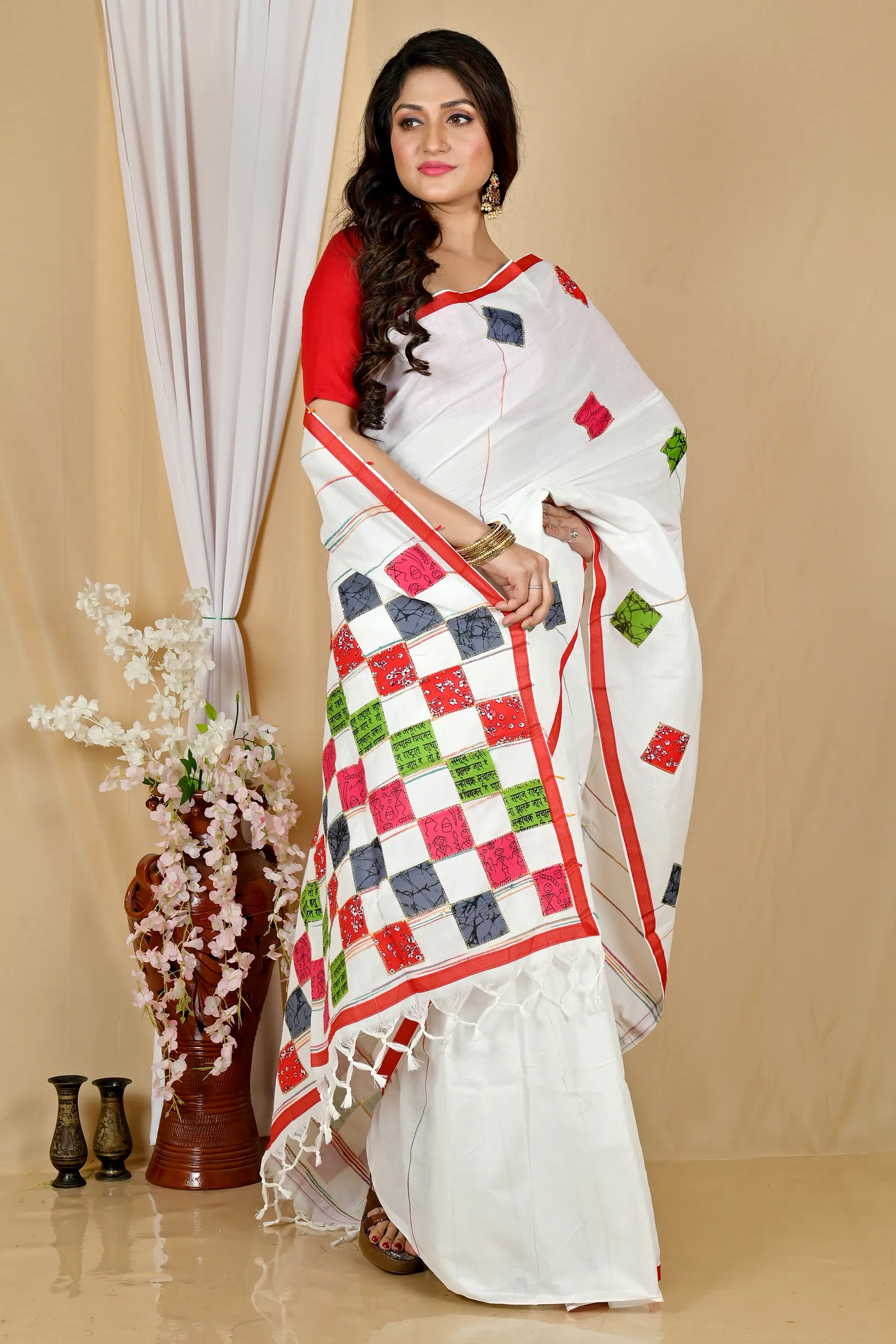 White Pure Cotton Aplika Tanu Applique Saree (2002)