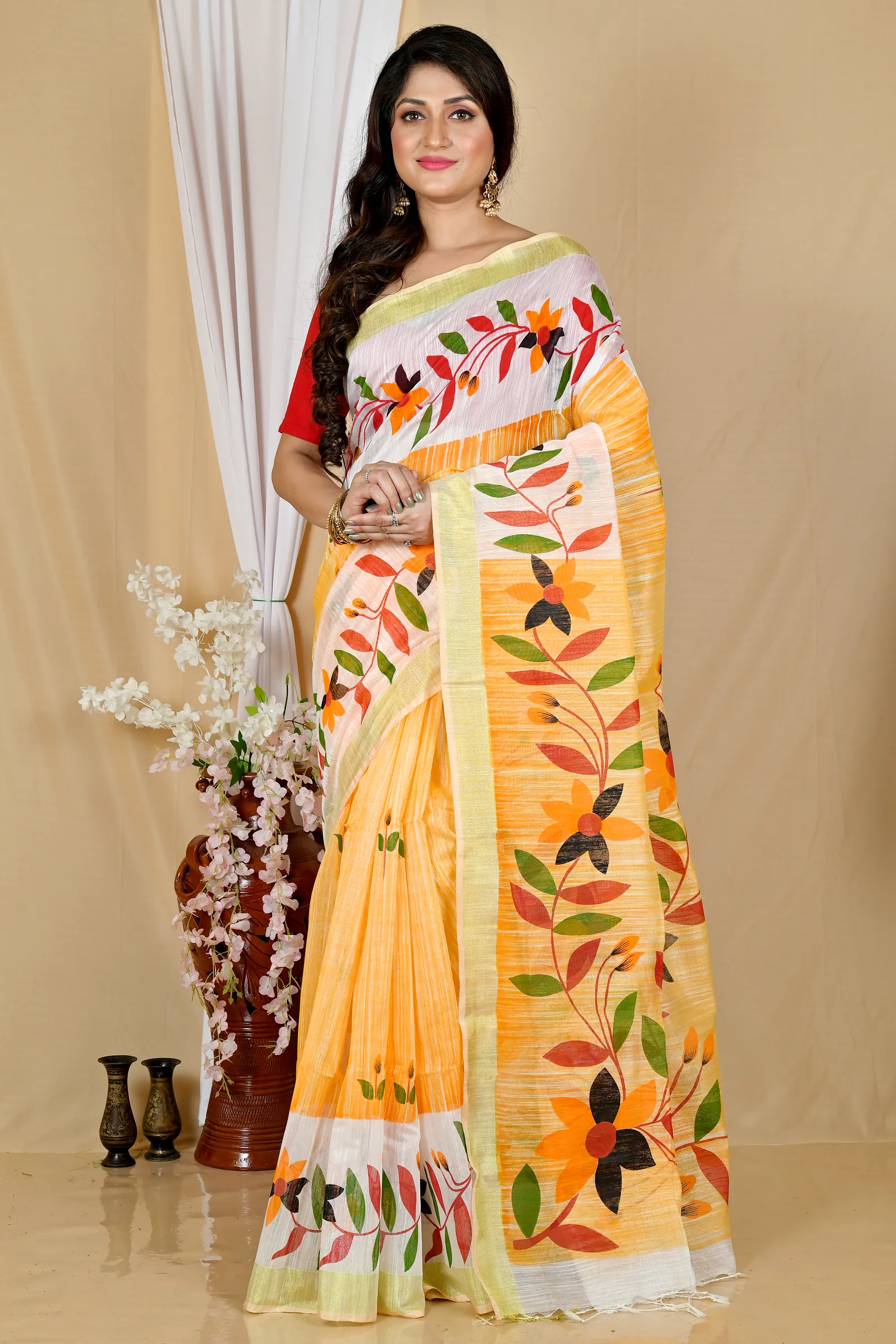 Yellow White Blended Cotton Korel Printed Handloom Saree (2007)