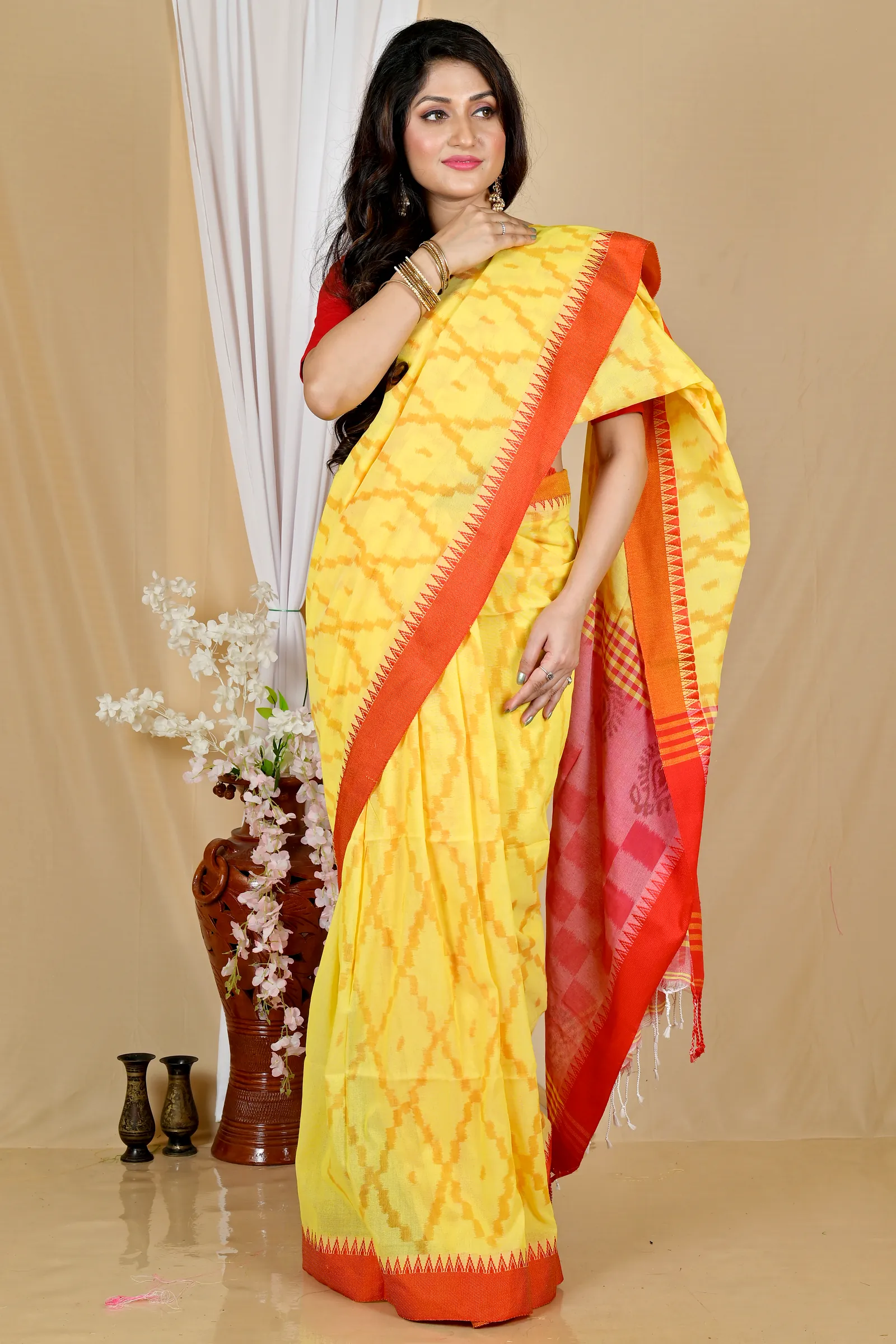 Yellow Red Pure Cotton Seuma Hand Loom Saree (2063)