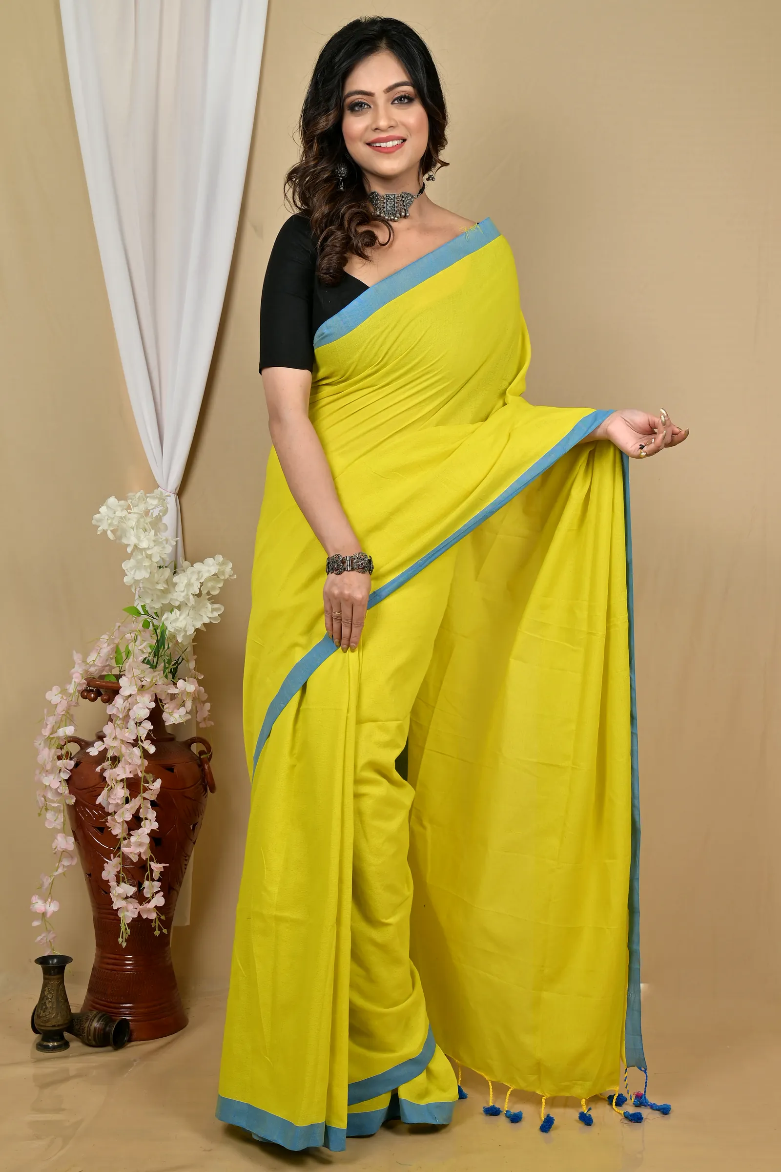 Lemon Yellow Pure Cotton Gittu Hand Loom Saree (2166)