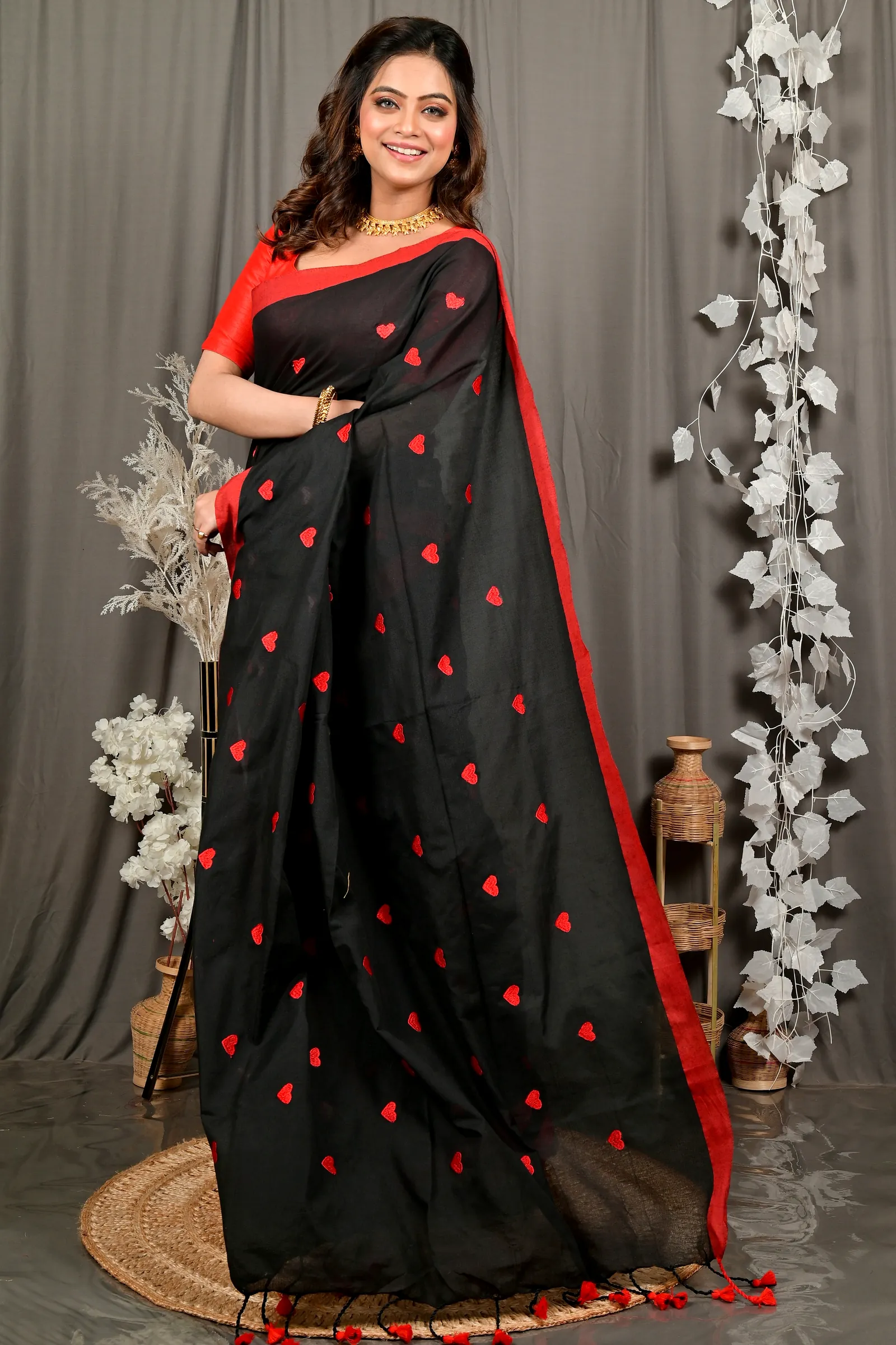 Black Red Pure Cotton Dhrli Embroidery Handloom saree (2982)