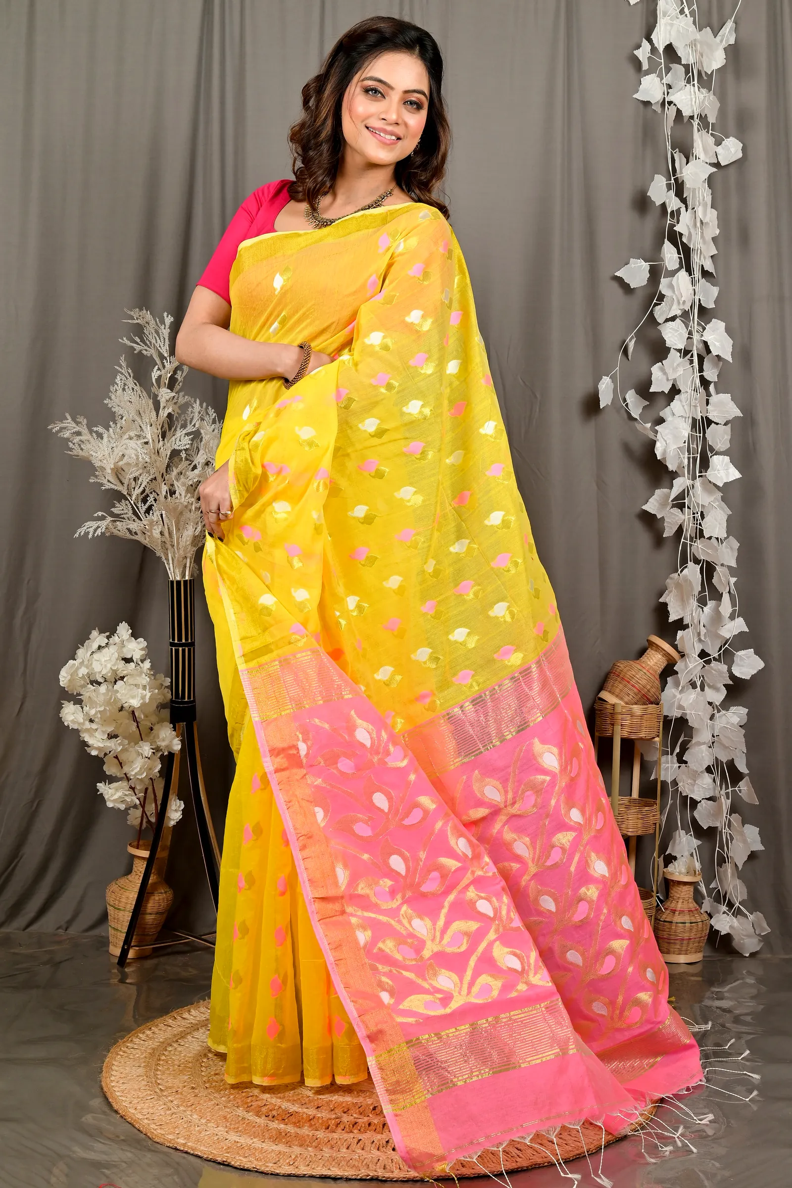 Yellow Pink Cotton Blend Dhrum Hand Loom Saree (2991)