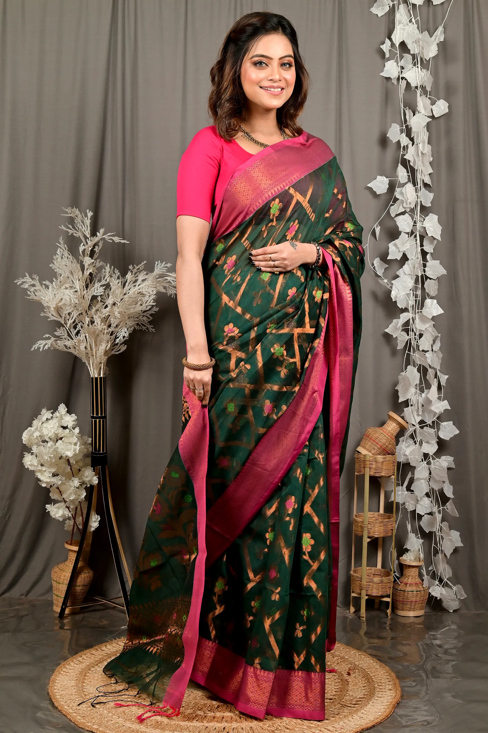 Dark Green Blended Cotton Dinui Hand Loom Saree (3002)