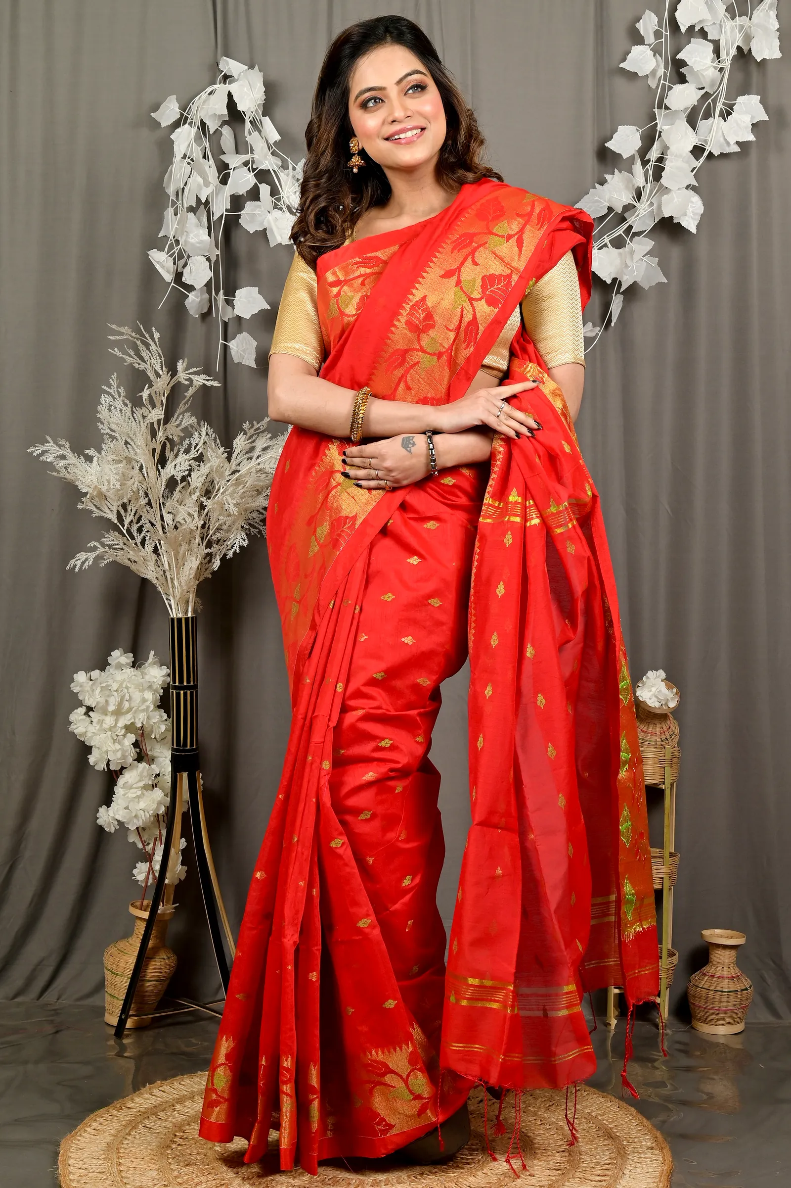 Red Cotton Dipani Hand Loom Saree (3007)