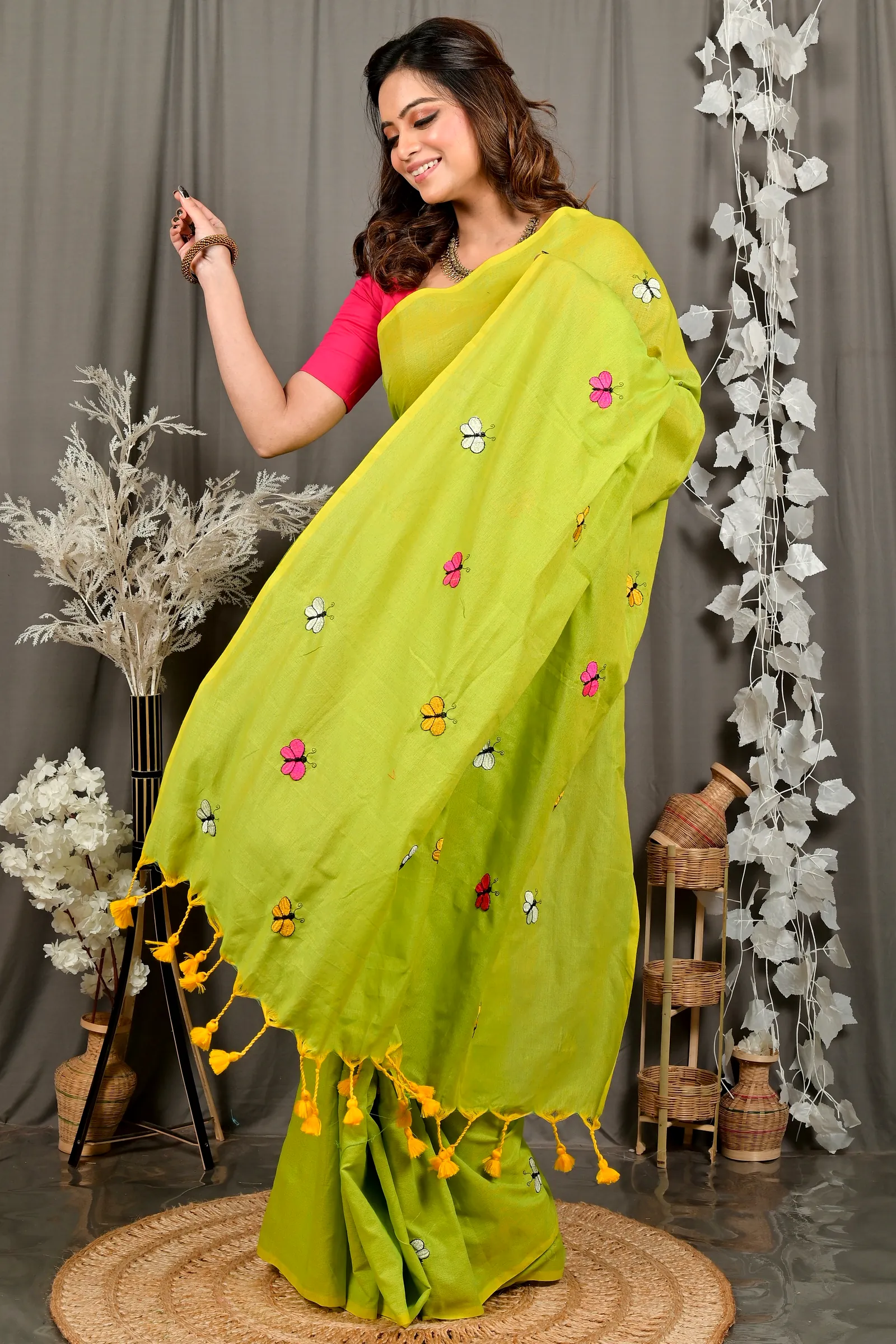 Green Blended Cotton Foyeli Embroidery Handloom saree (3121)