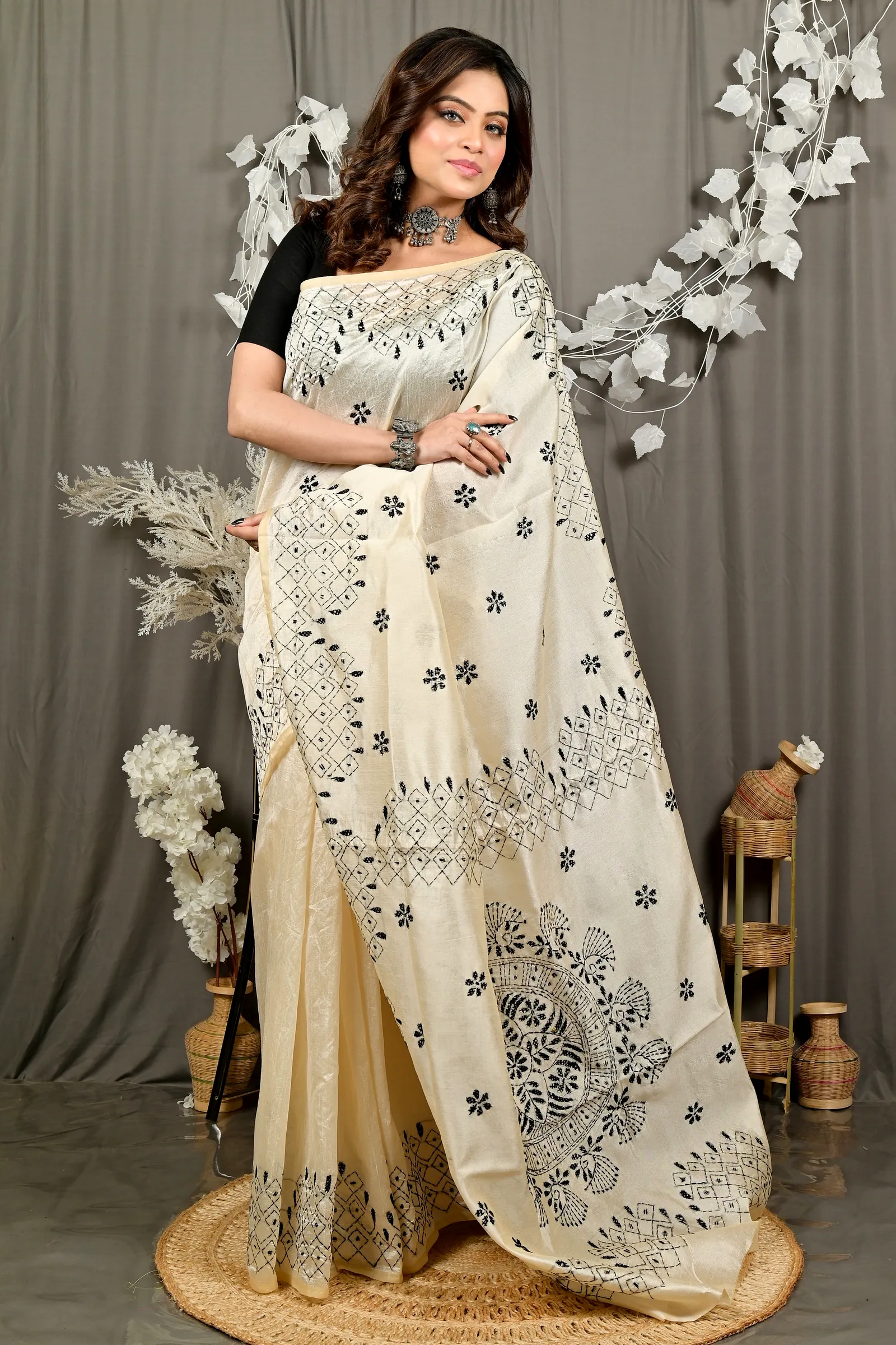 Off White Cotton Varitikath Kantha Stitch Saree (3131)