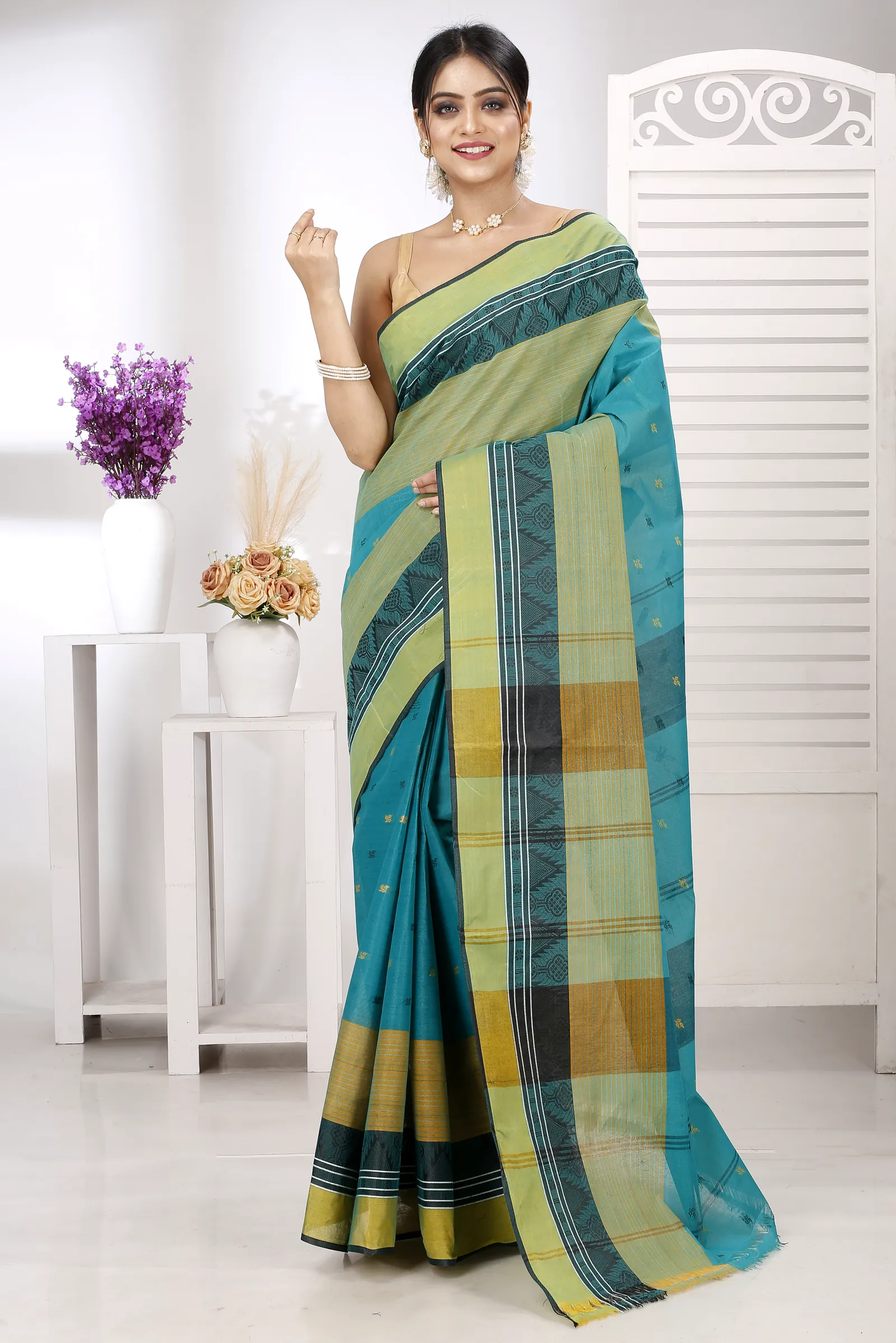 Green Pure Cotton Suto Tant Saree (5267)
