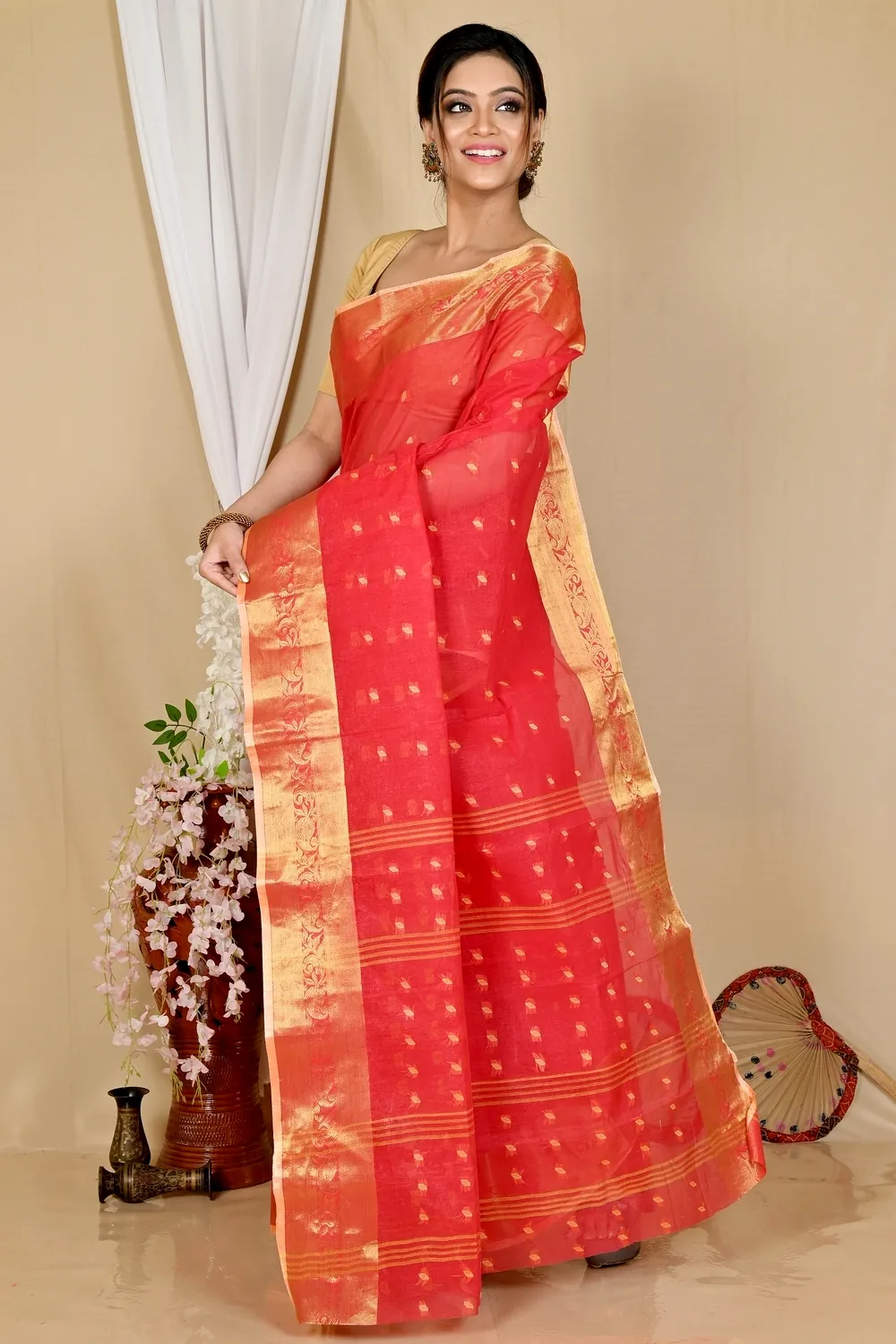 Red Pure Cotton Churi_Par Tant Saree (860)