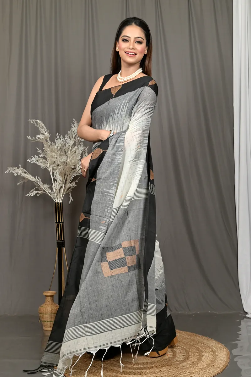 Black White Cotton Soumon Kotki Saree  (88)