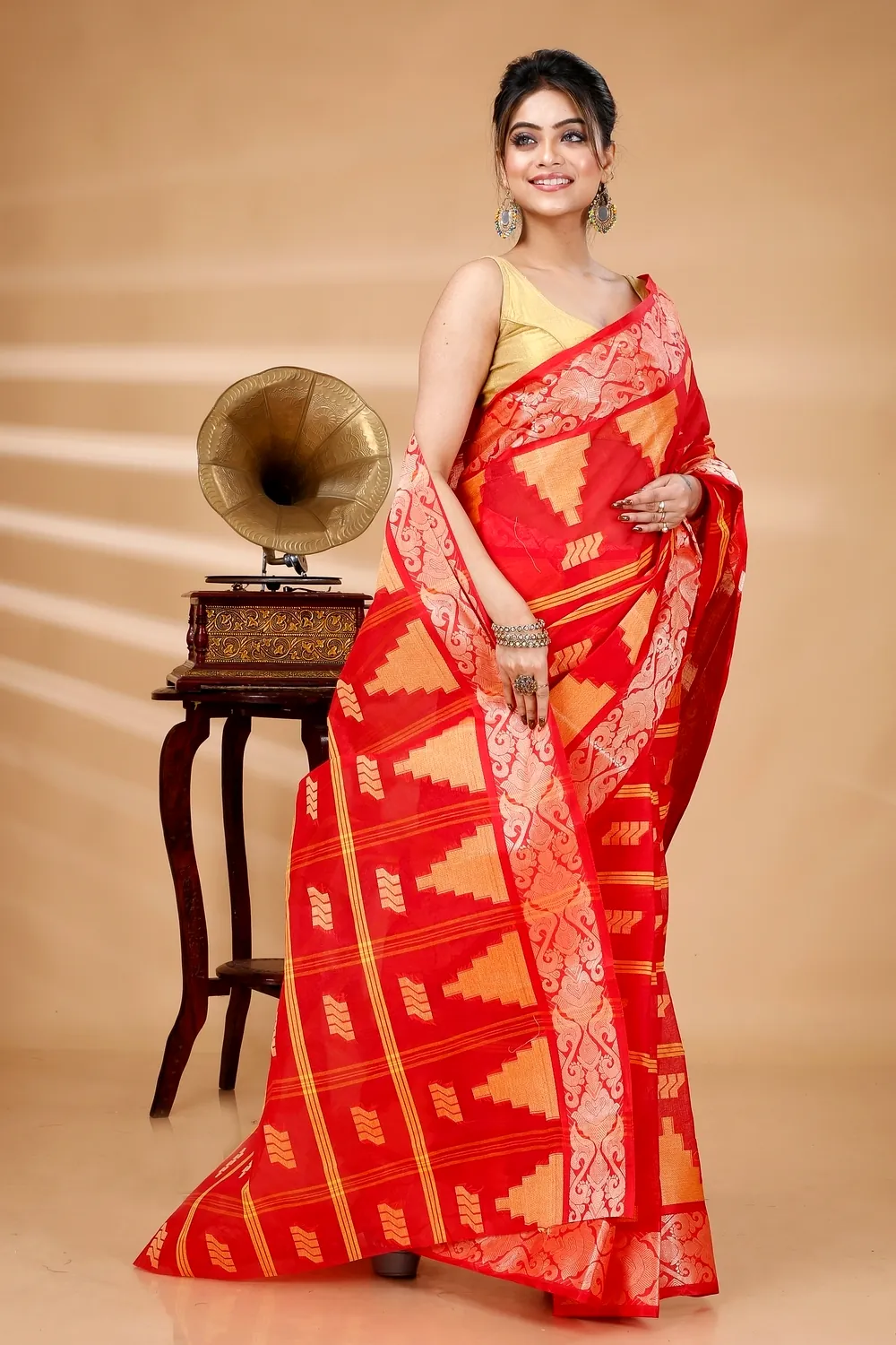 Red Pure Cotton Kamala Desiging Tant Saree (899)
