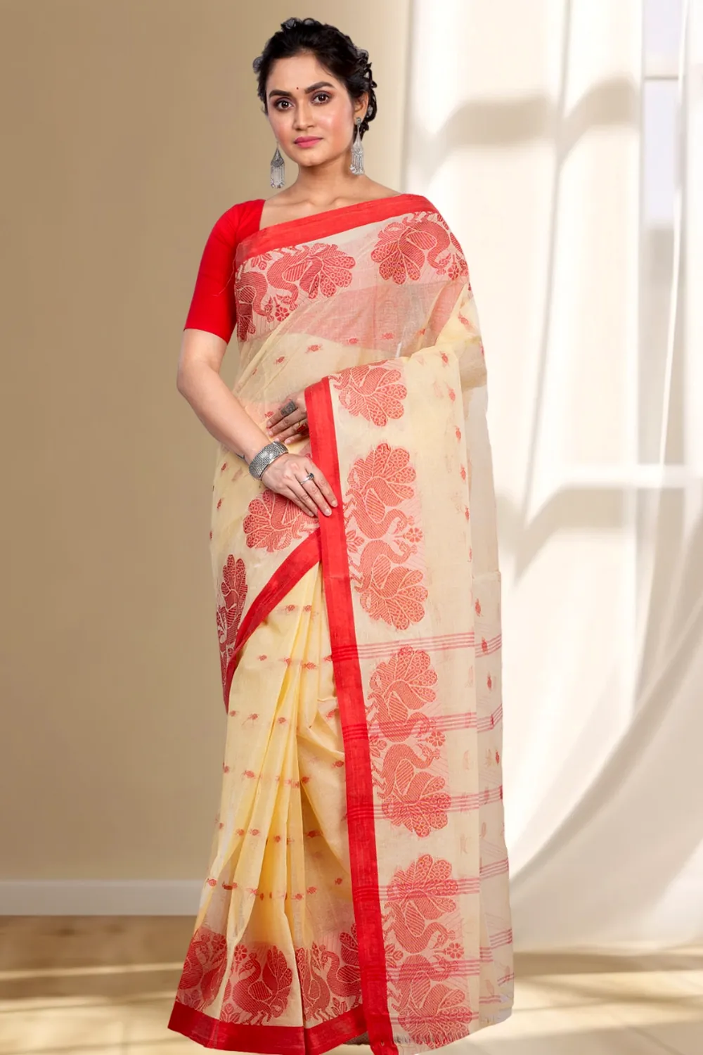 Cream Pure Cotton MOYUR PAR Tant Saree (901)